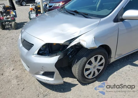 2009 Toyota Corolla Le z USA, uszkodzony, nr VIN 1NXBU40E09Z153690